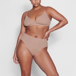 (A8) SKIMS Fits Everybody Full Brief Panties, Color:‎ Sienna, Size 4X, NWT